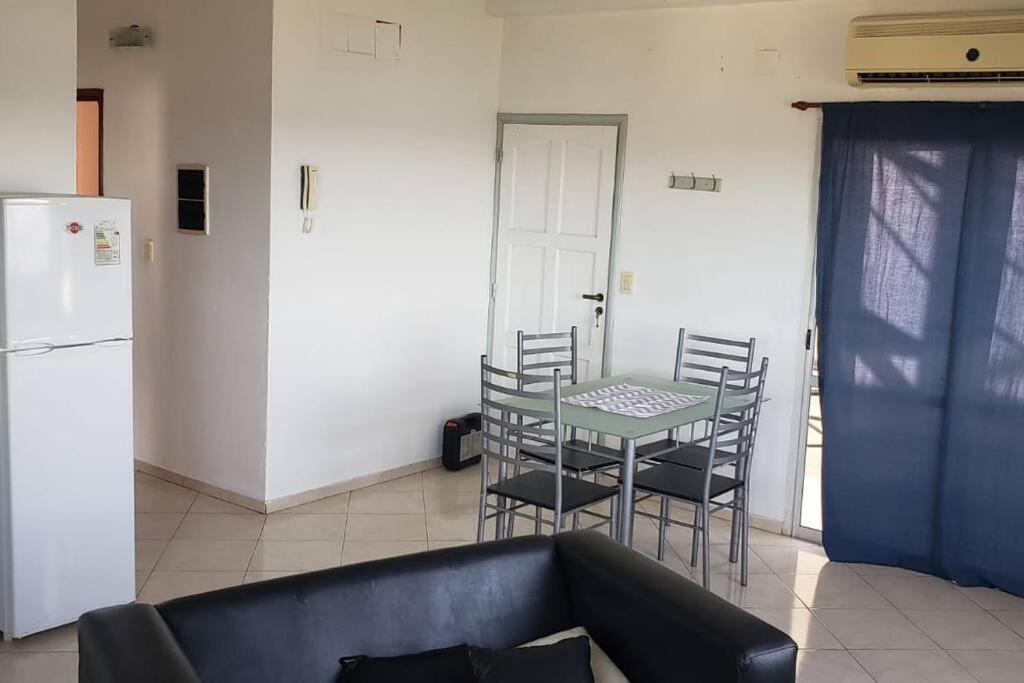 شقة بوساداس  في Hermoso Departamento Con Vista Al Rio Y Parrilla المظهر الخارجي الصورة
